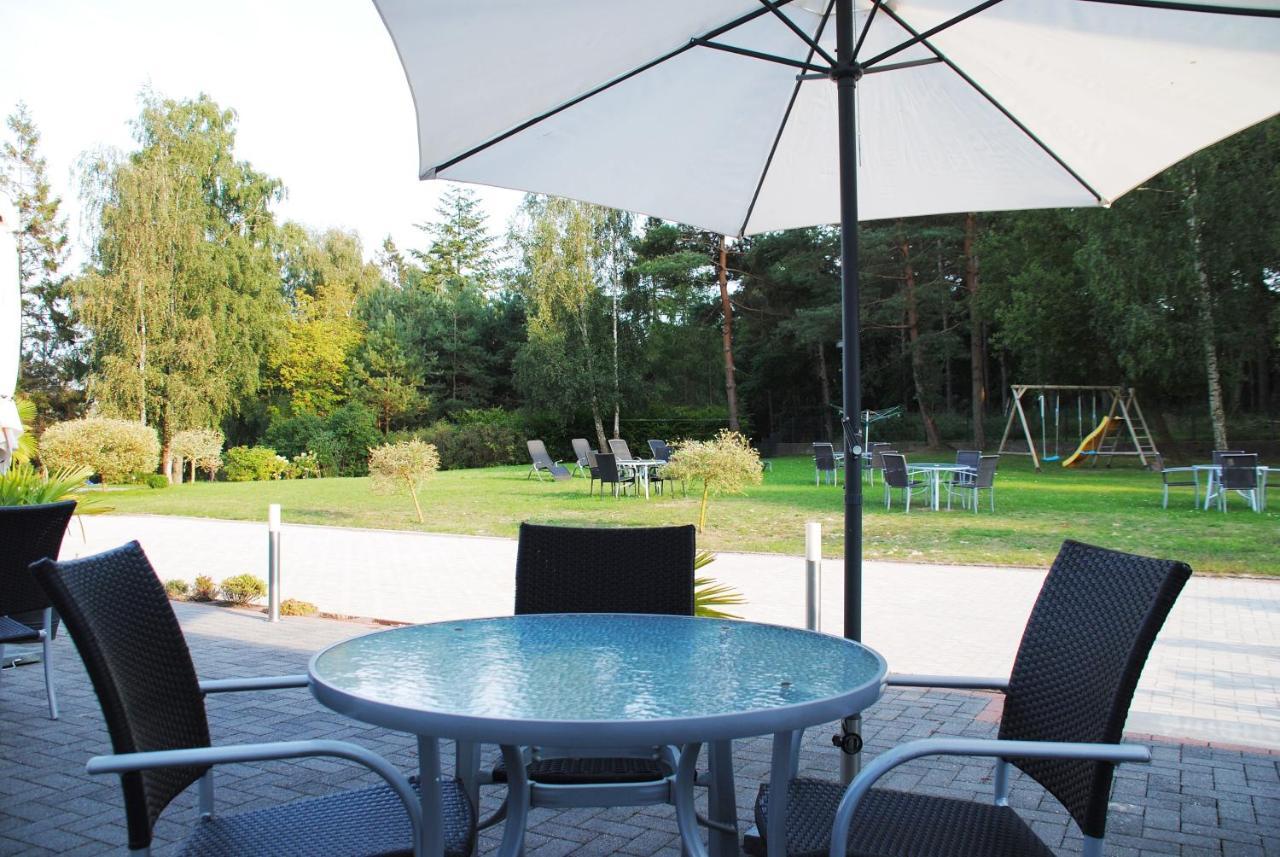 Appartementanlage-Ferienwohnungen Weisse Moewe Sassnitz Exterior photo
